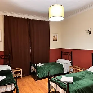 Pardis Rome